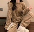 (Copy) Women’s Cozy Plush Winter Loungewear Set | Soft & Warm 2-Piece Nightwear